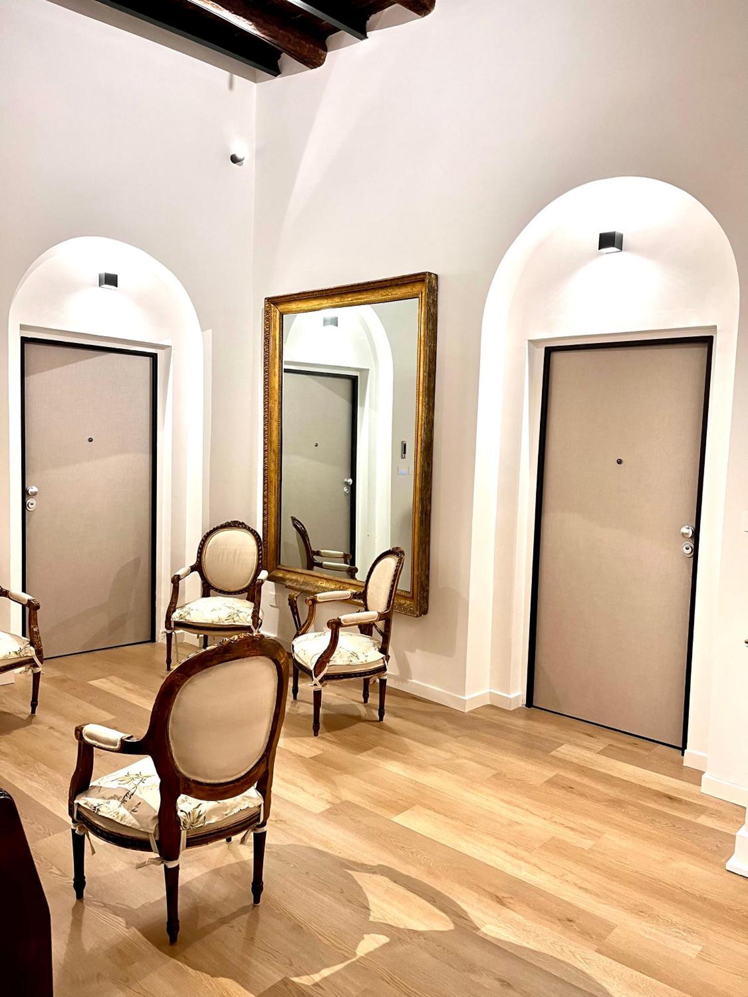 La Casa Di Nelly Boutique Apartment Napoli Exterior photo